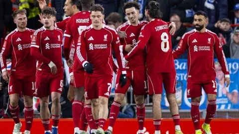 孙颖莎轻取杜凯琹，重庆赛晋级八强