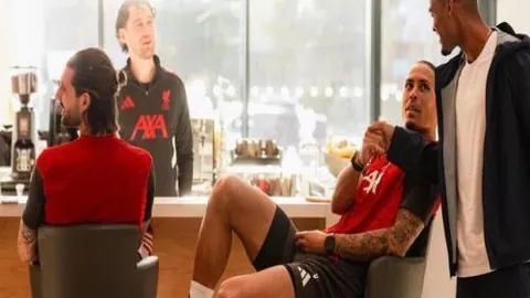 双色球2026021期龙鸿光复式推荐分析